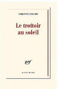 Le trottoir au soleil