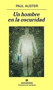 Un hombre en la oscuridad