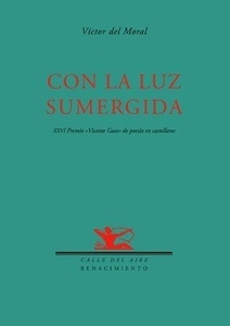 Con la luz sumergida