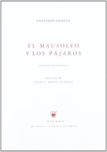 El mausolego y los pájaros