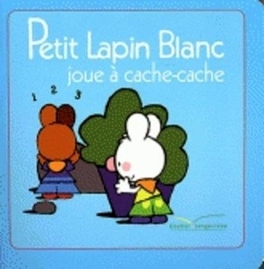 Petit Lapin Blanc joue à cache-cache