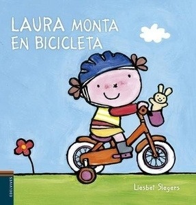 Laura Monta en bicicleta