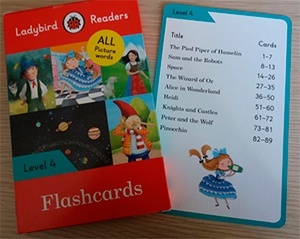 LADYBIRD READERS LEVEL 4 FLASHCARDS (LB)