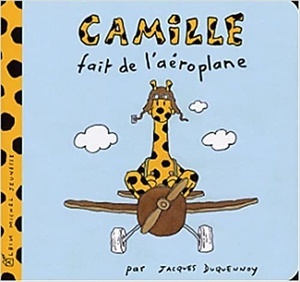 Camille fait de l'aéroplane